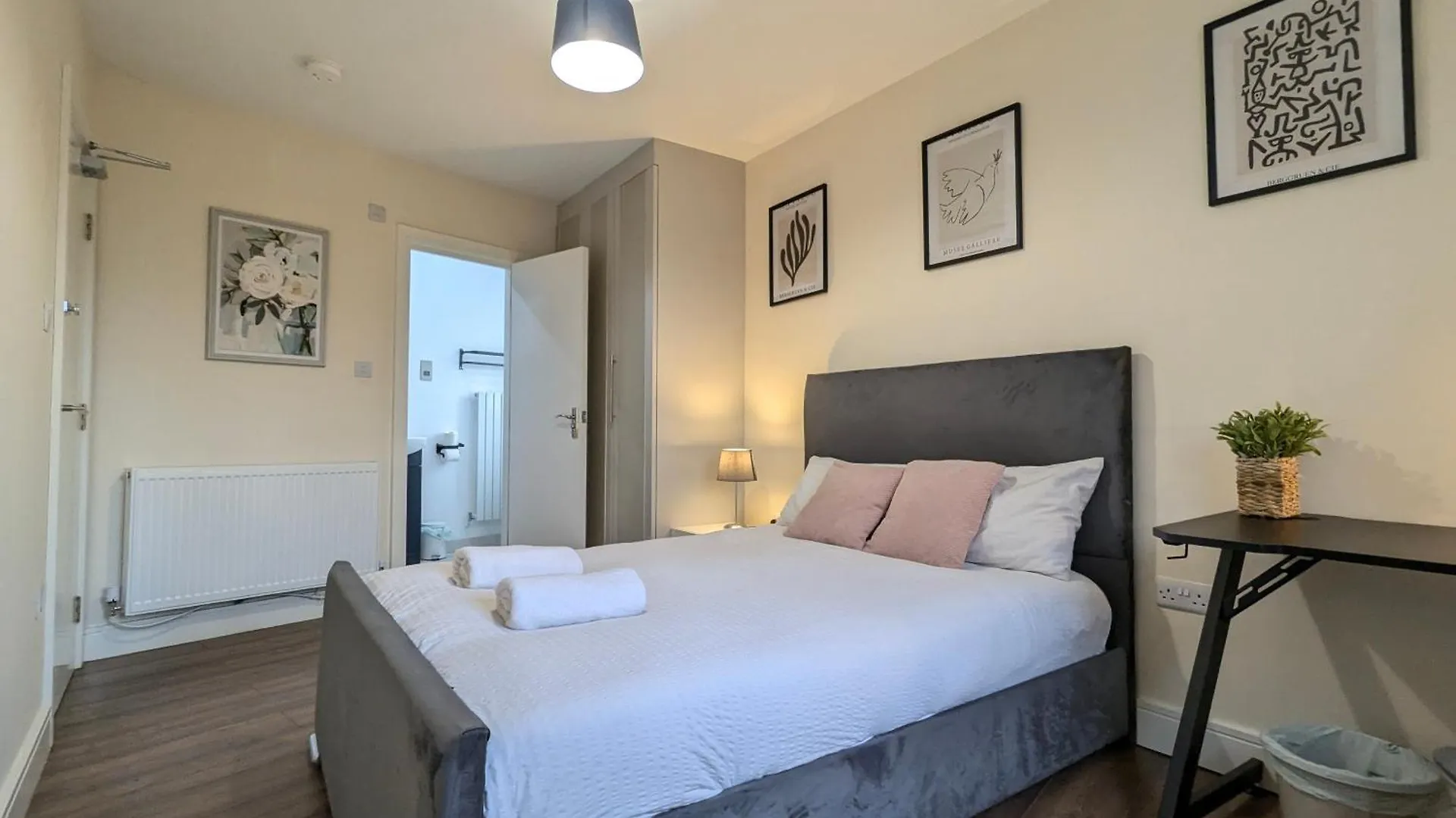 5 Ensuite Bedroom House Near Centre Free Parking York Velká Británie