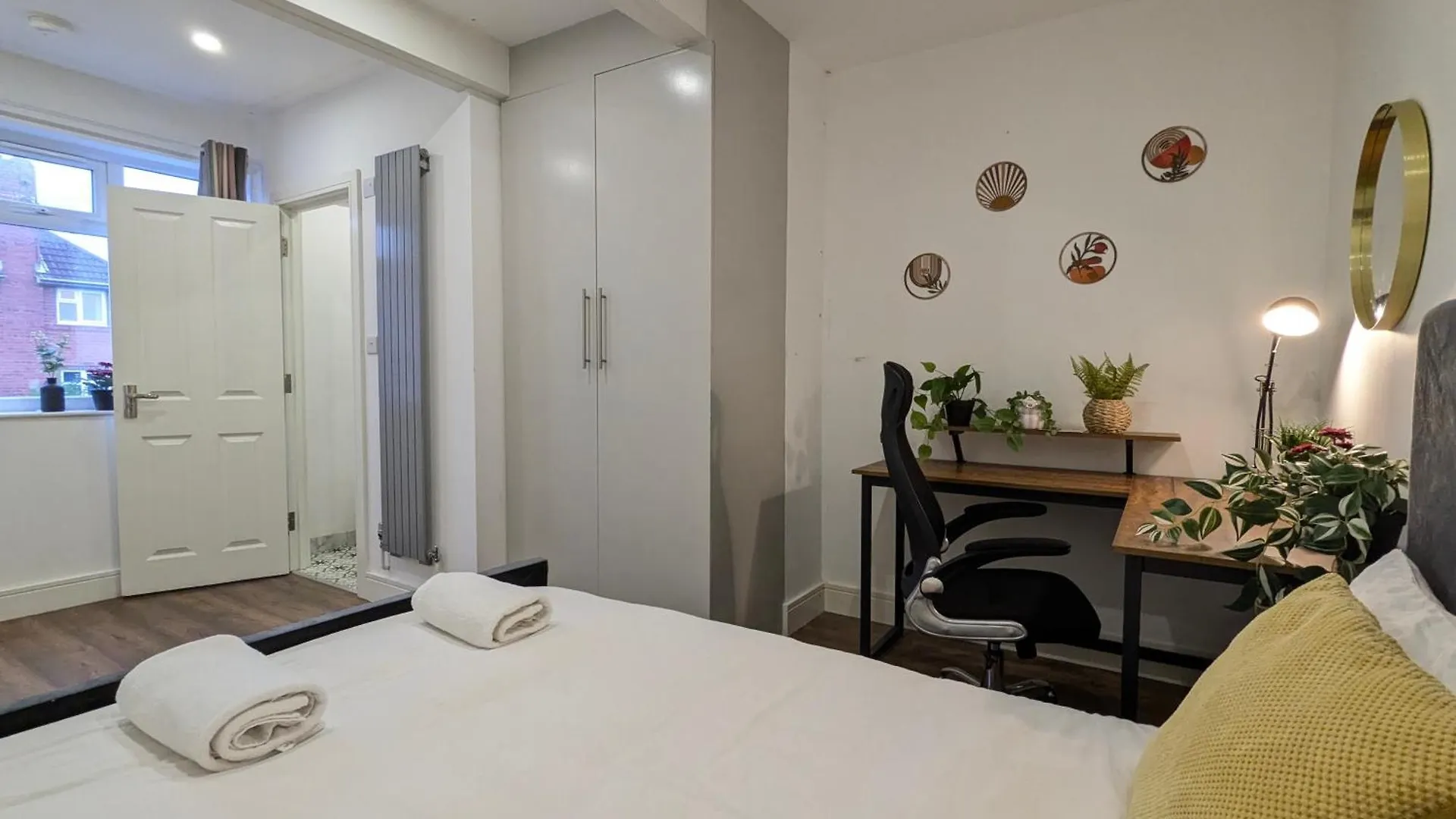 5 Ensuite Bedroom House Near Centre Free Parking York Hébergement de vacances