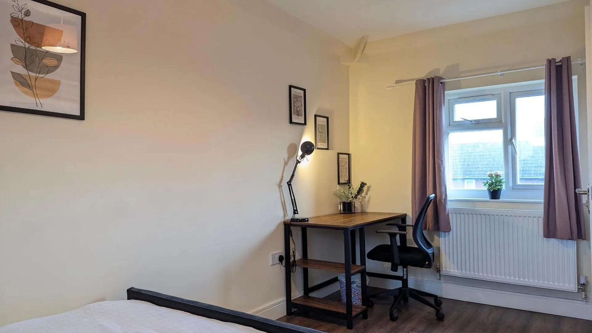 Hébergement de vacances 5 Ensuite Bedroom House Near Centre Free Parking York